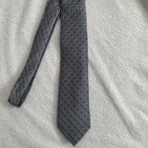 Stafford Men's Silver Dot Silk Neck Tie